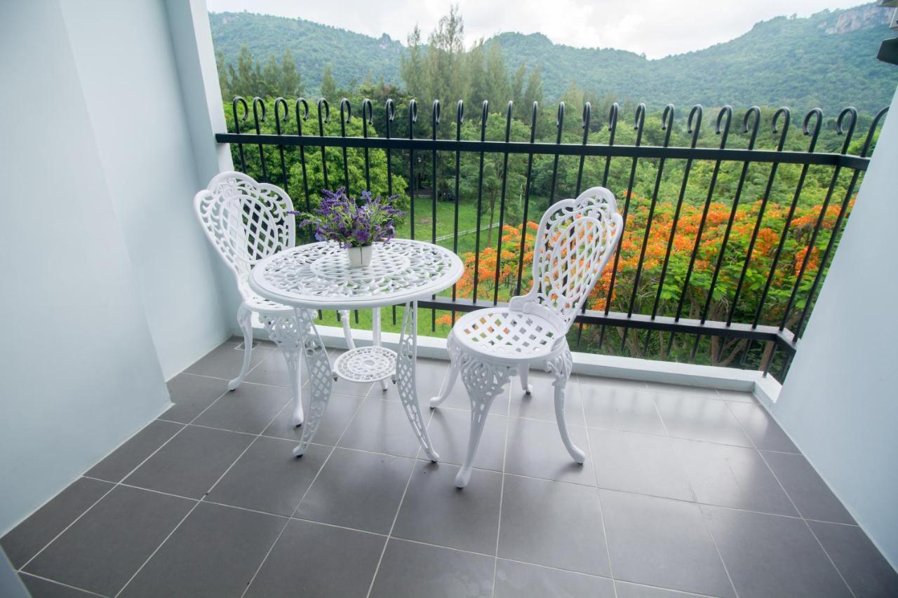 Courtyard Khaoyai By August Apartamento Mu Si Exterior foto